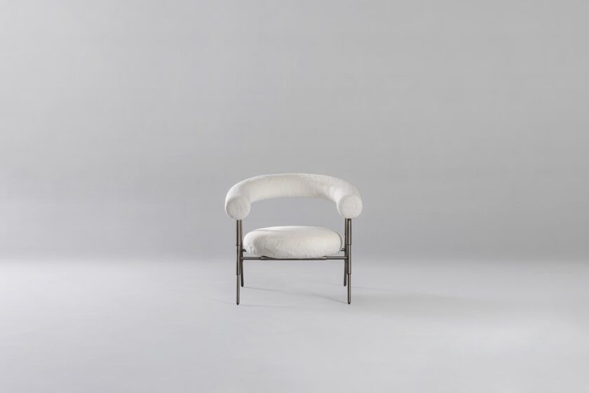 Punto Lounge Chair 02
