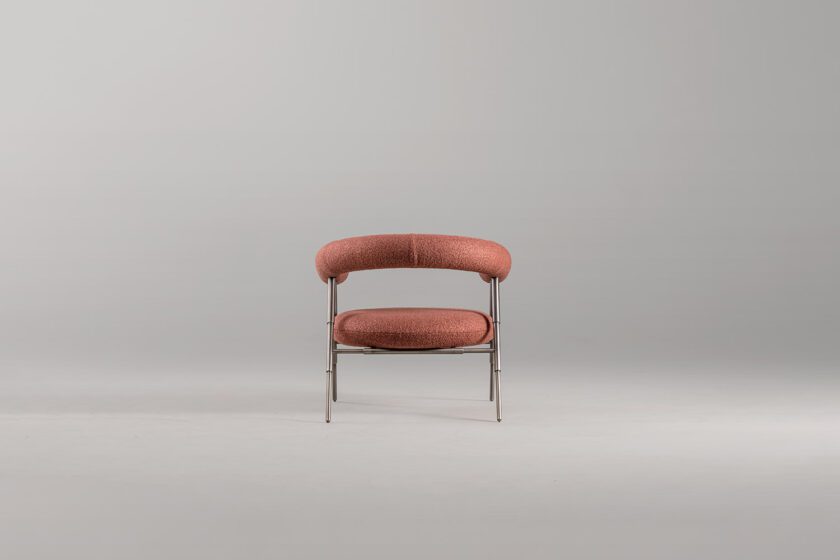 Punto Lounge Chair 05