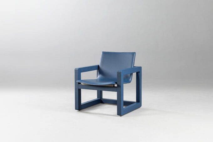 Cubus Lounge Chair 01