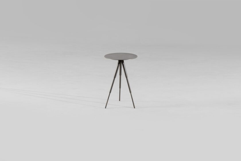 Punto Side Table 01