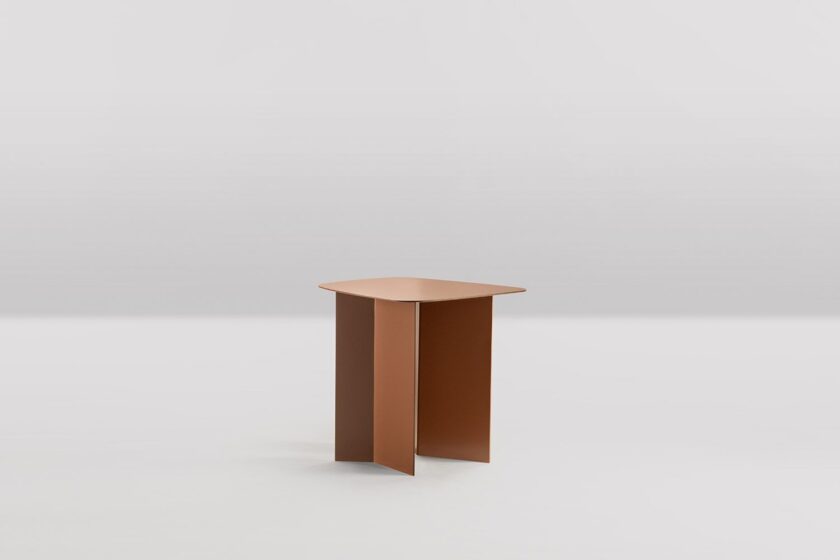 Angolo Side Table