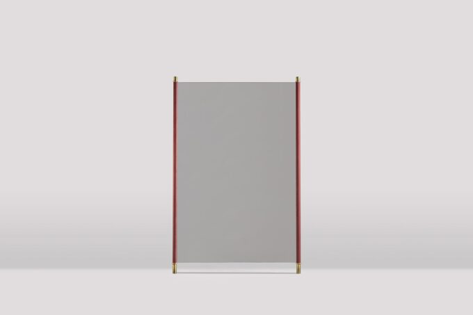 Lisse Free Standing Mirror