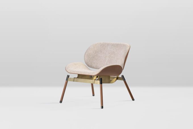 Picolla Lounge Chair 02