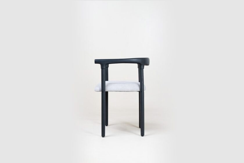 Olly Chair Wriver