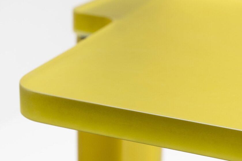 Trace Study Desk Wriver