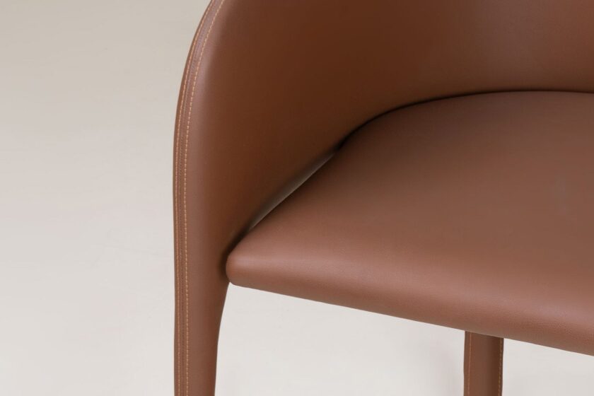 Ace Chair Wriver