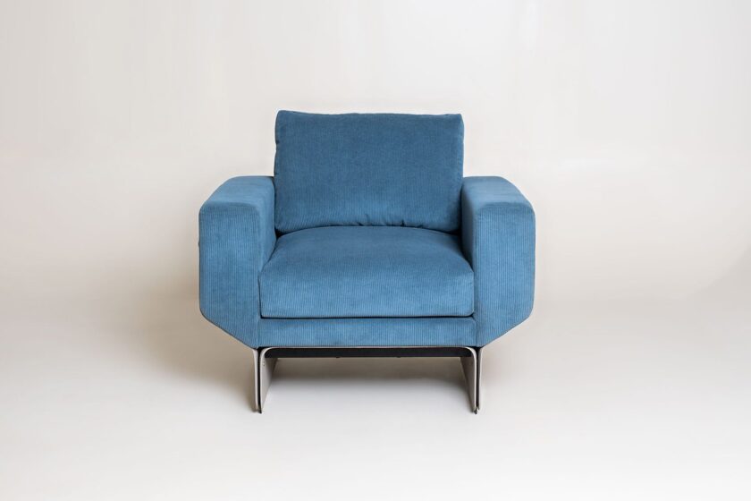 Alder Lounge Chair Wriver