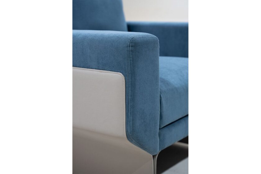 Alder Lounge Chair Wriver